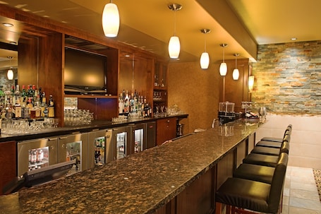 Bar (on property). Holiday Inn Hotel & Suites West Edmonton by IHG