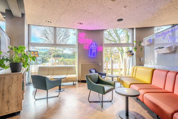 Sala de estar en el lobby