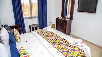 Minibar, in-room safe, desk, soundproofing