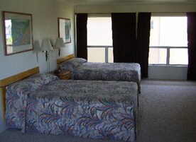 Standard Room, 2 Double Beds, Non Smoking | Desk, blackout drapes, bed sheets