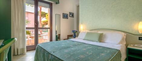 In-room safe, desk, free WiFi, bed sheets