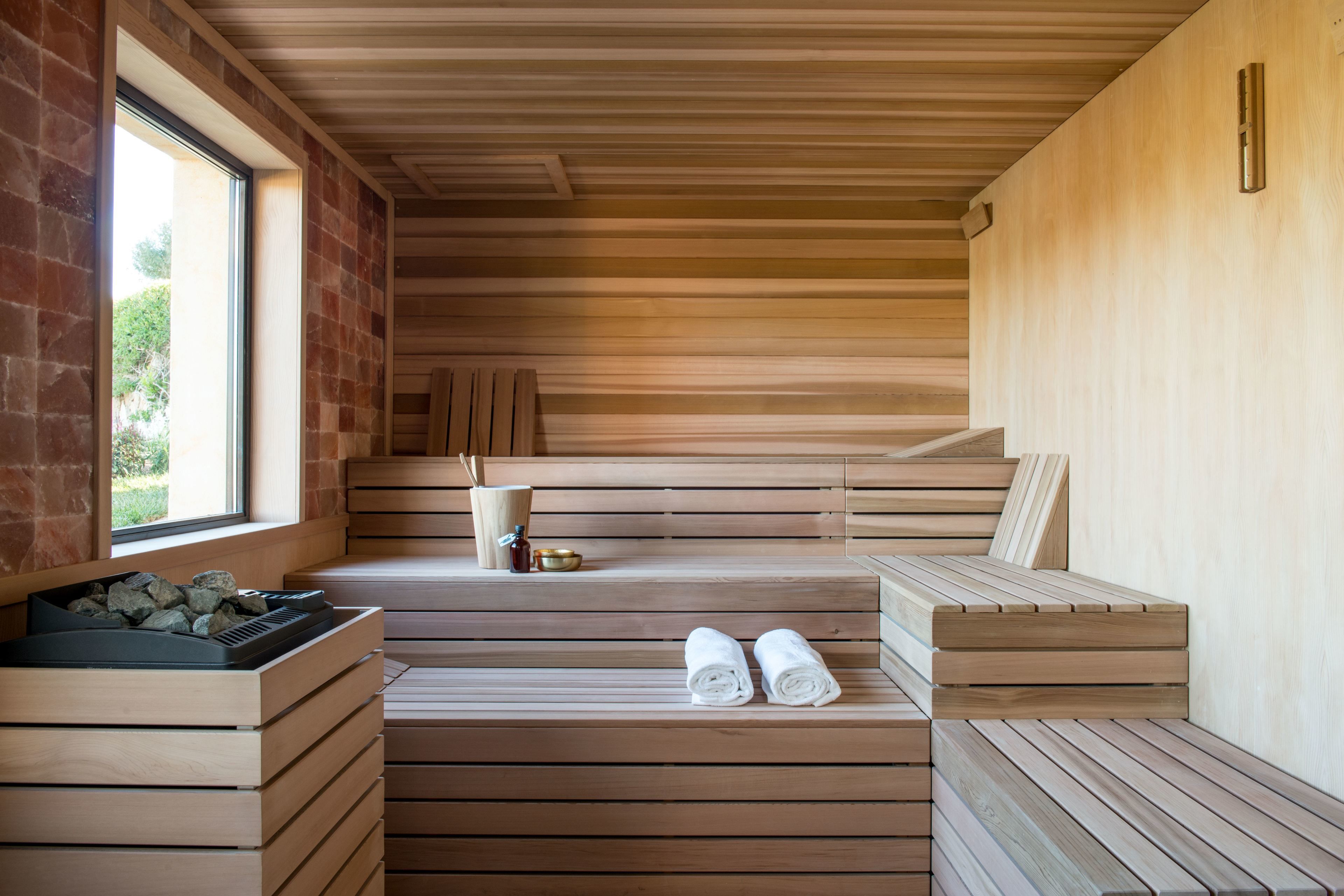 couples treatment room(s), body treatments, body wraps, body scrubs