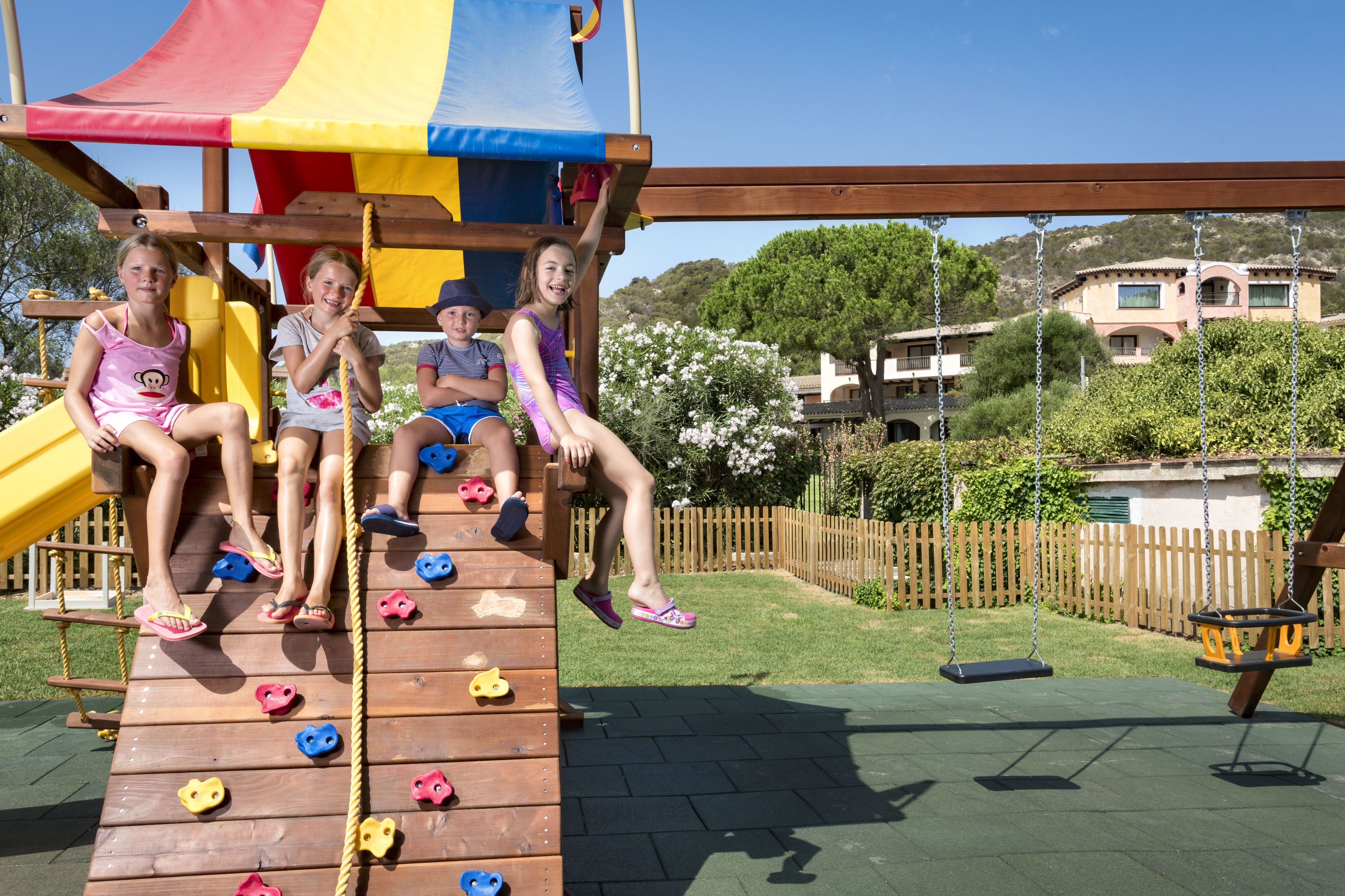 children’s play area – outdoor