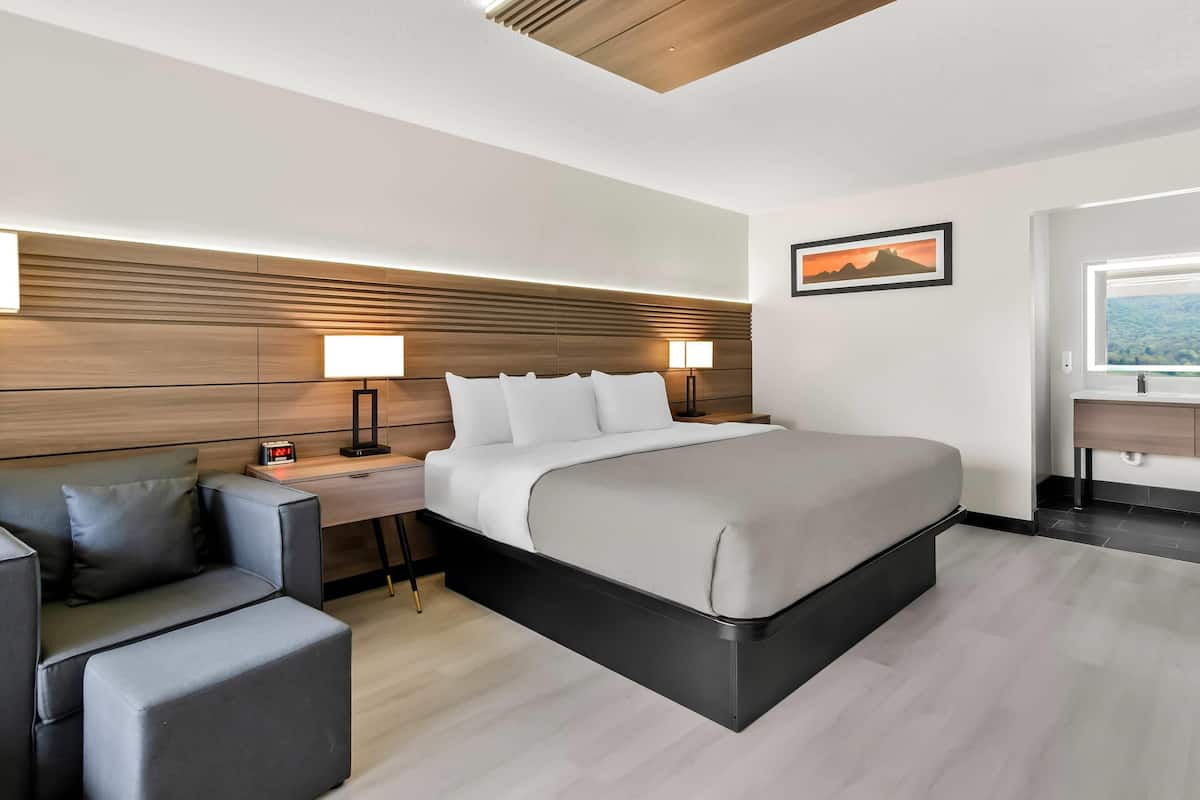 Escrivaninha, Wi-Fi de cortesia, roupa de cama