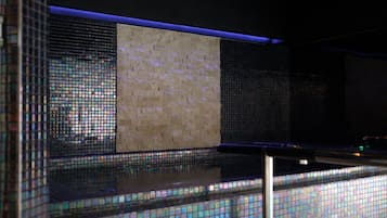 Sauna, hot tub, steam room, body treatments, hot stone massages