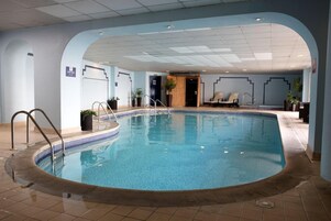 Una piscina techada
