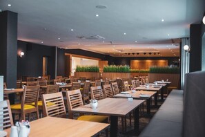 Daily English breakfast (GBP 12.95 per person)