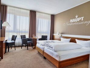 Double Room | In-room safe, desk, cribs/infant beds, rollaway beds - Hotel Sportwelt (Radeberg)