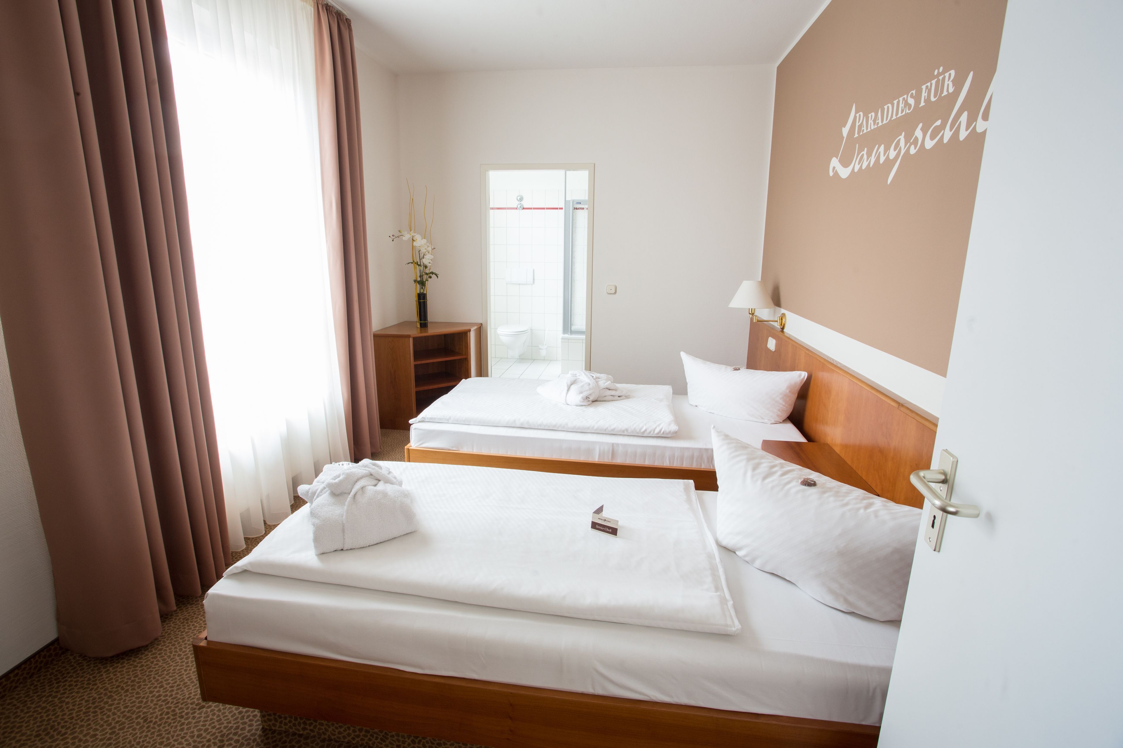 In-room safe, desk, cribs/infant beds, rollaway beds