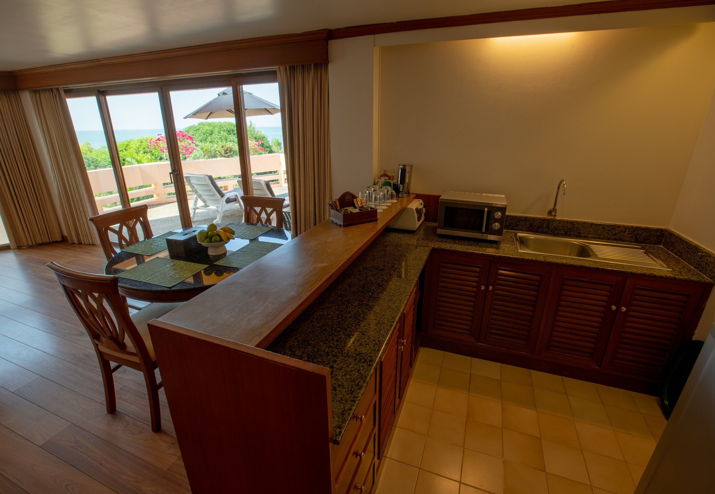 Photo - Sailom Hotel Hua Hin - SHA Extra Plus