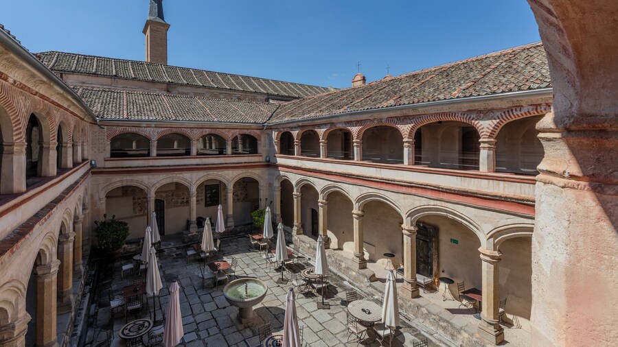 Hotel San Antonio El Real