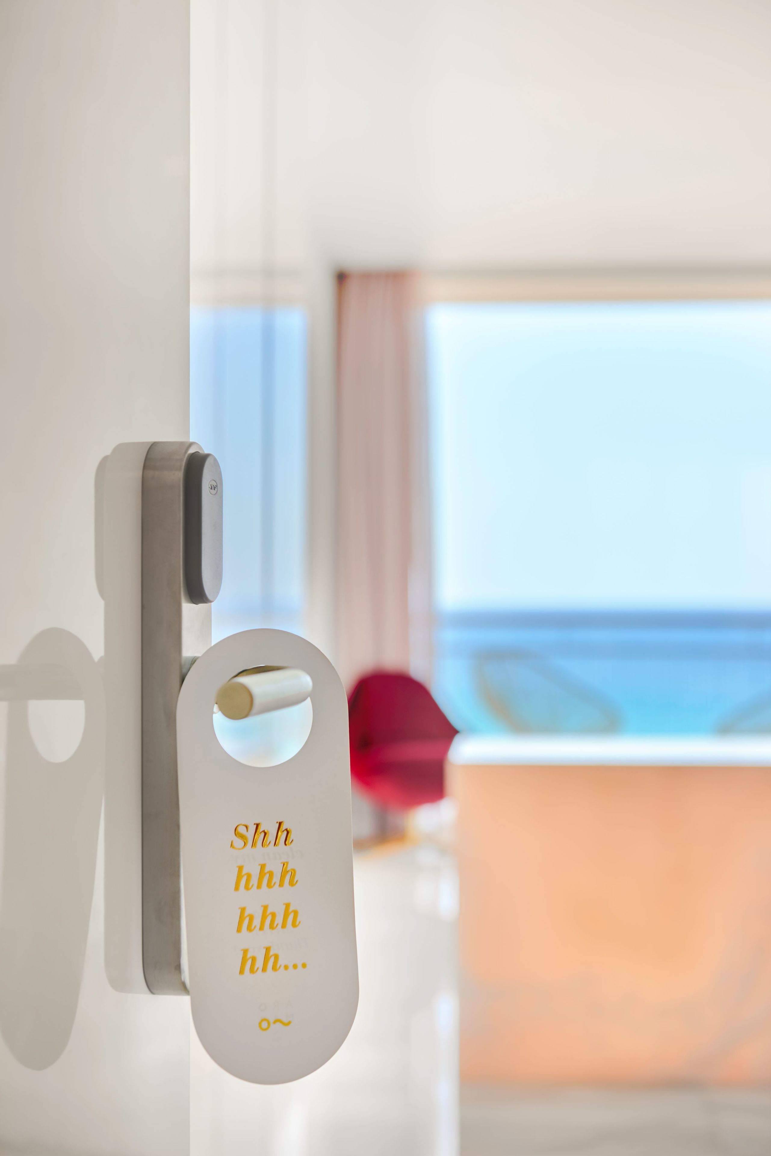 front room with glass shower, balcony | 1 bedroom, hypo-allergenic bedding, minibar, in-room safe