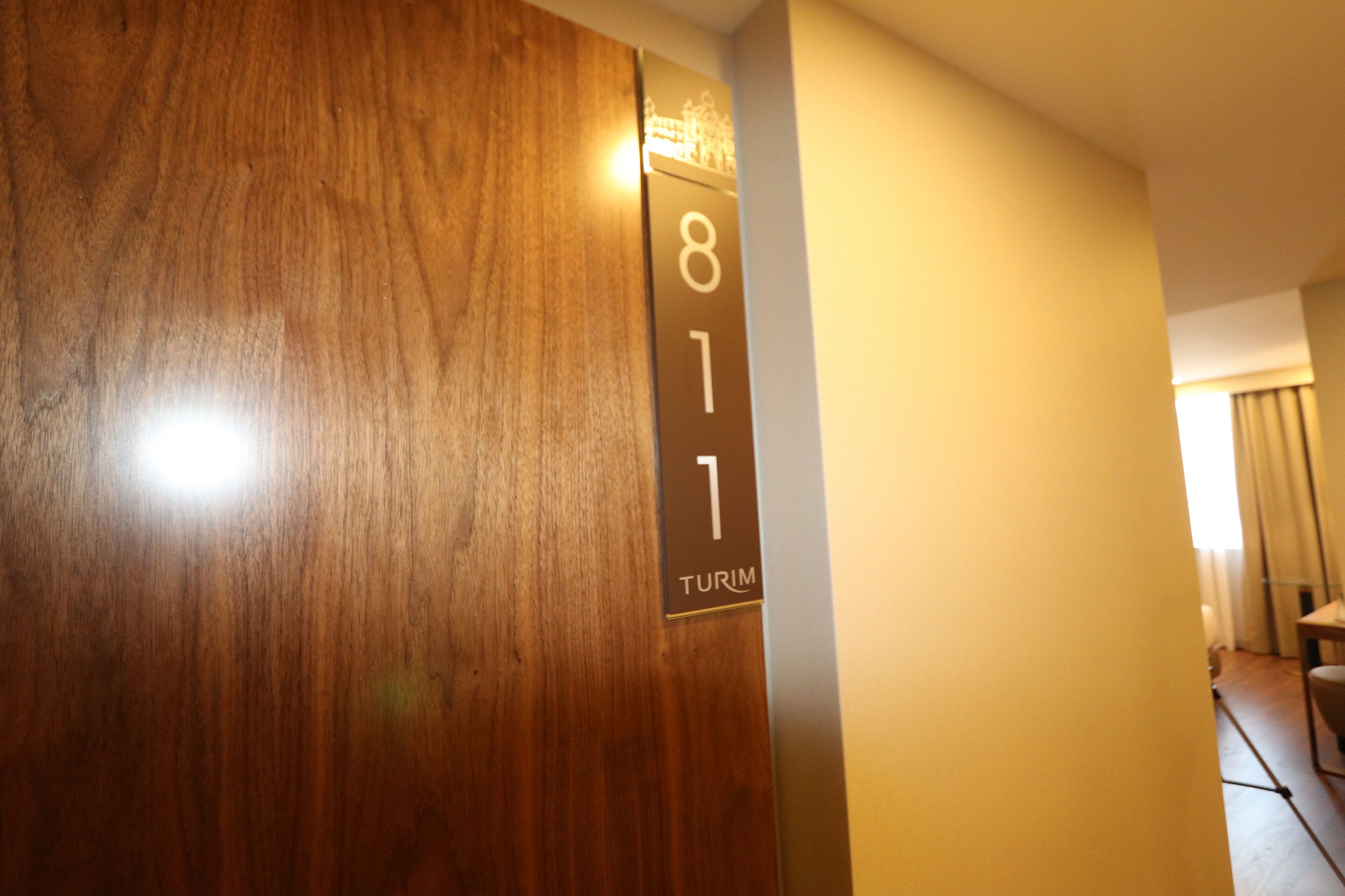 superior twin room | 1 bedroom, minibar, in-room safe, blackout curtains