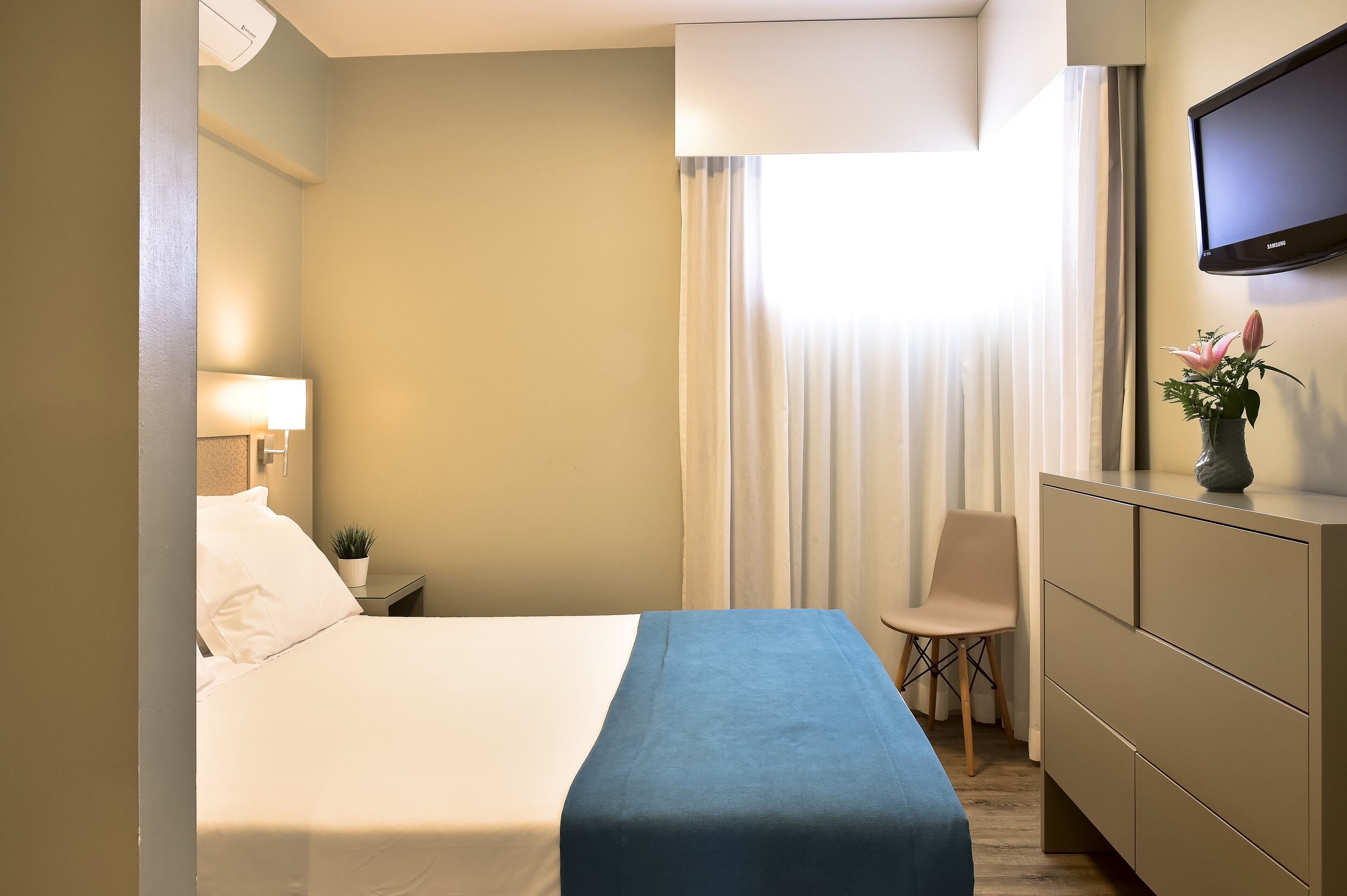 In-room safe, blackout drapes, iron/ironing board