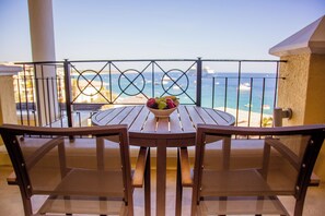 Exterior - Casa Dorada Los Cabos Resort & Spa (Cabo San Lucas)