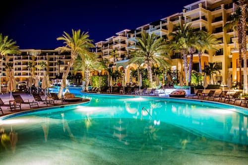 2 piscinas al aire libre, sombrillas, tumbonas