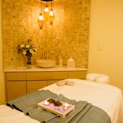 Couples treatment room(s), sauna, hot tub, body treatments, hydrotherapy