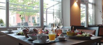 Caravelle Hotel im Park