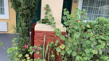 Zimmer, 2Â Queen-Betten, Nichtraucher | Garten