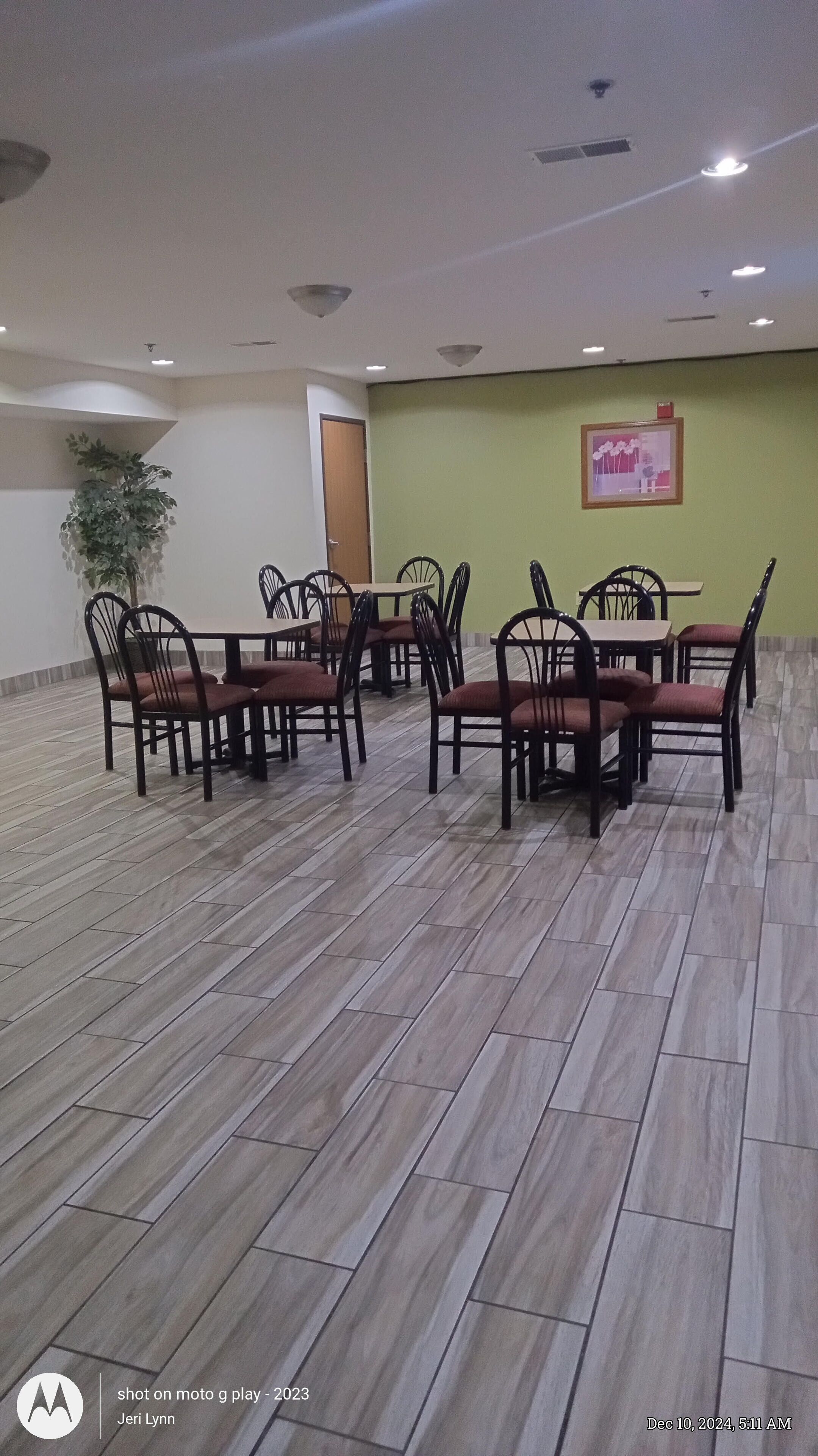 Desayuno continental gratuito