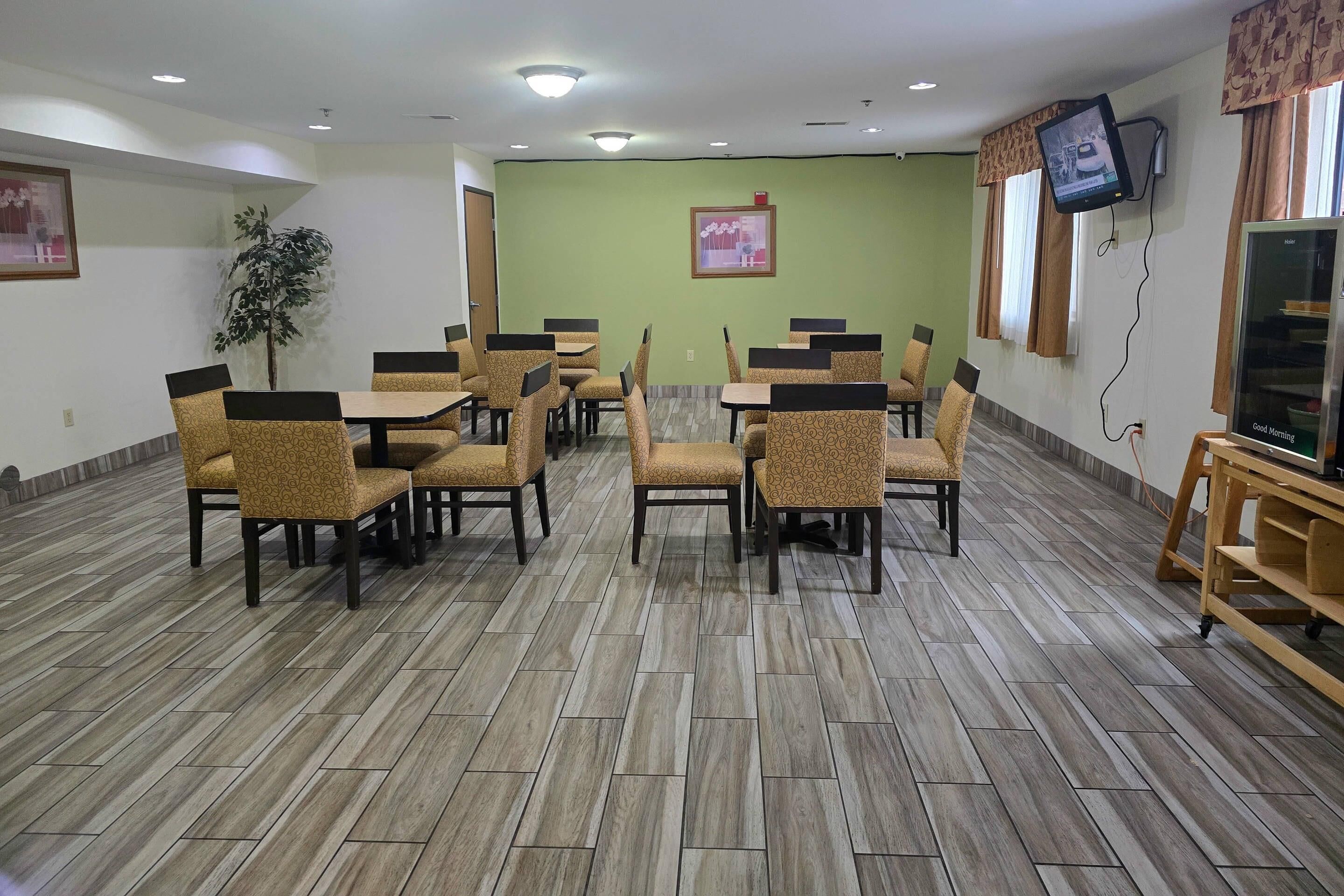 Free continental breakfast