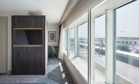 Hyatt Place London Heathrow Airport - view 3