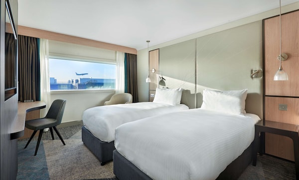 Hyatt Place London Heathrow Airport - Staines-upon-Thames