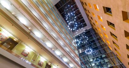 Avalon Hotel & Conferences