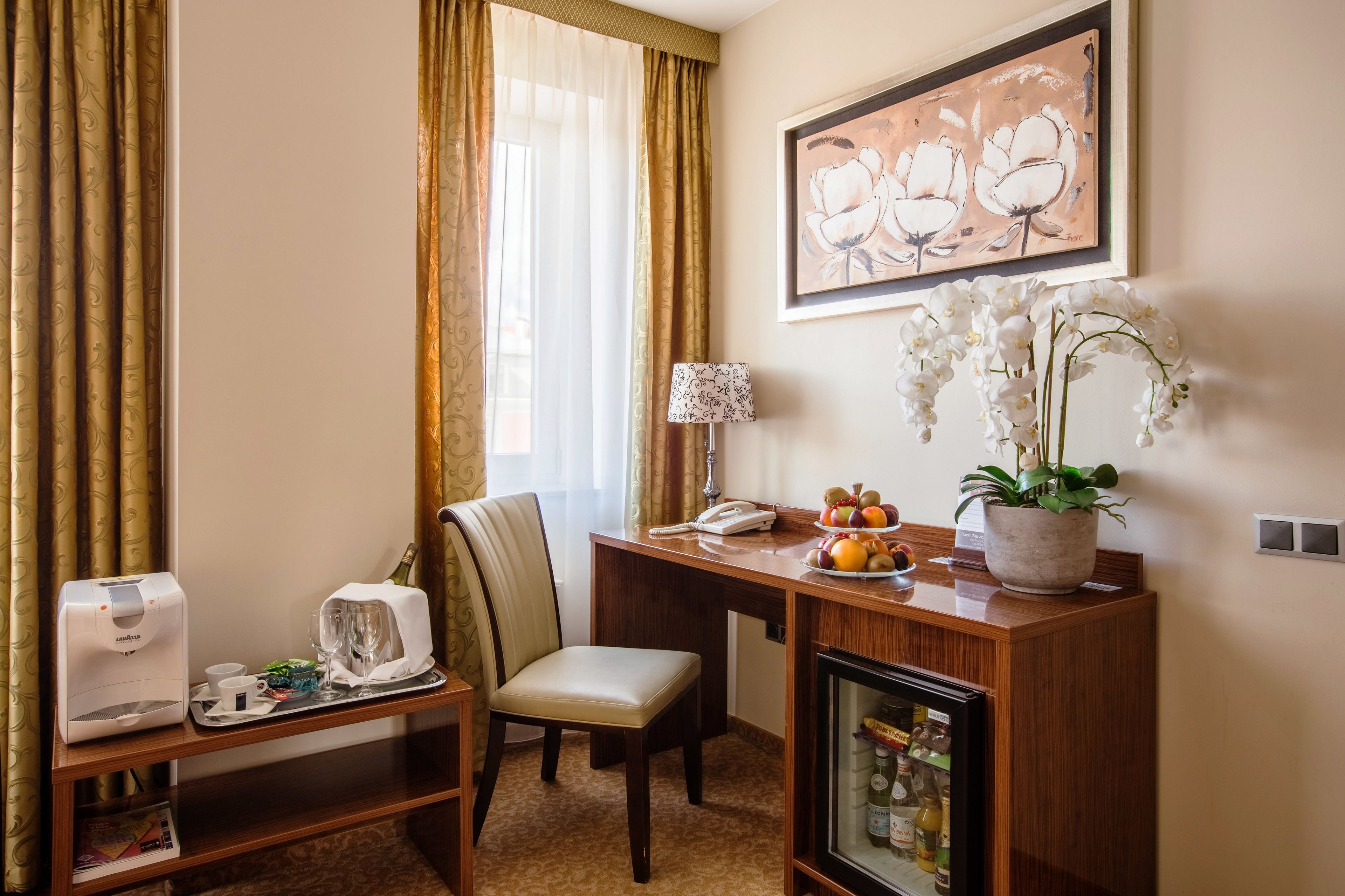 Photo - Avalon Hotel & Conferences