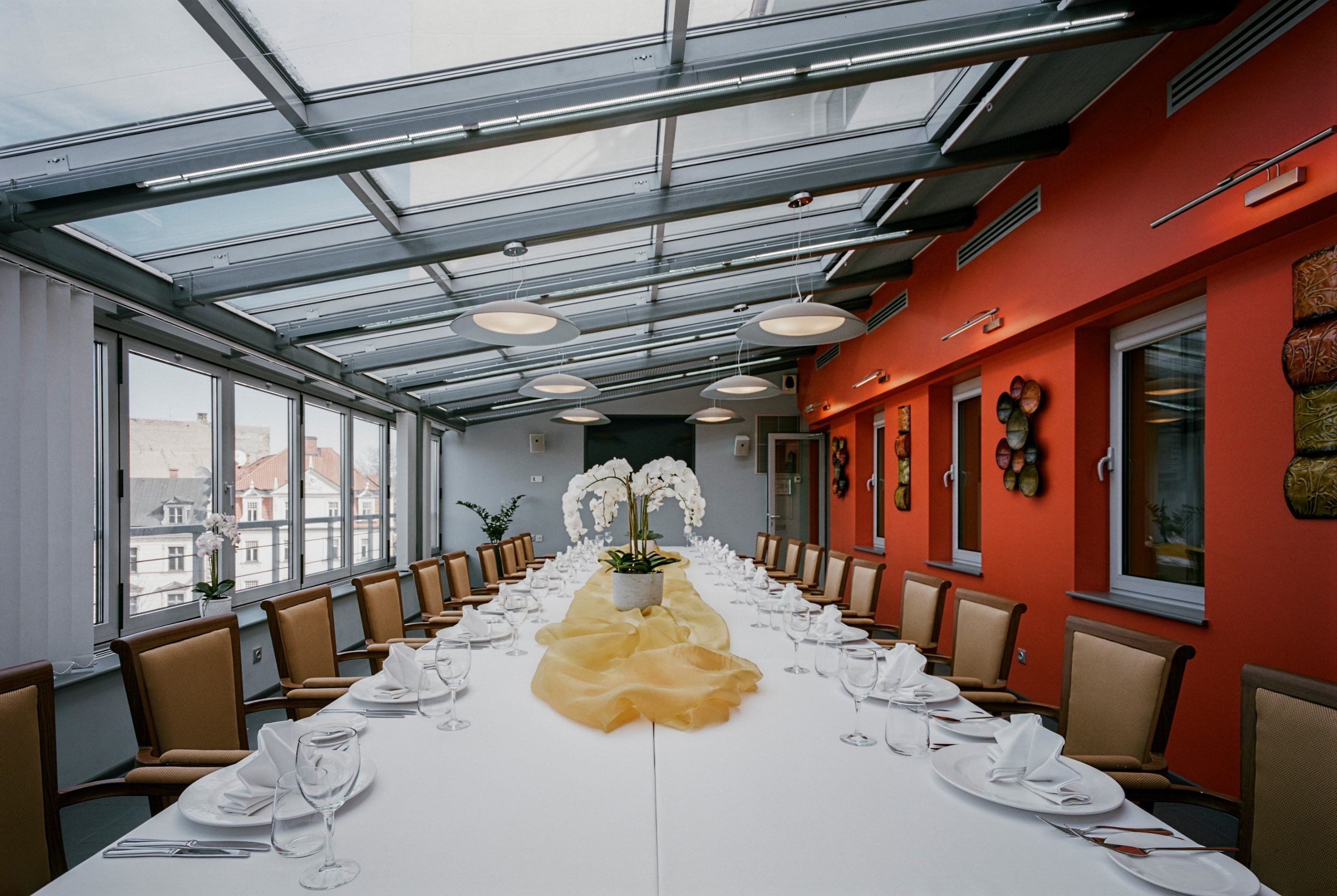 Photo - Avalon Hotel & Conferences