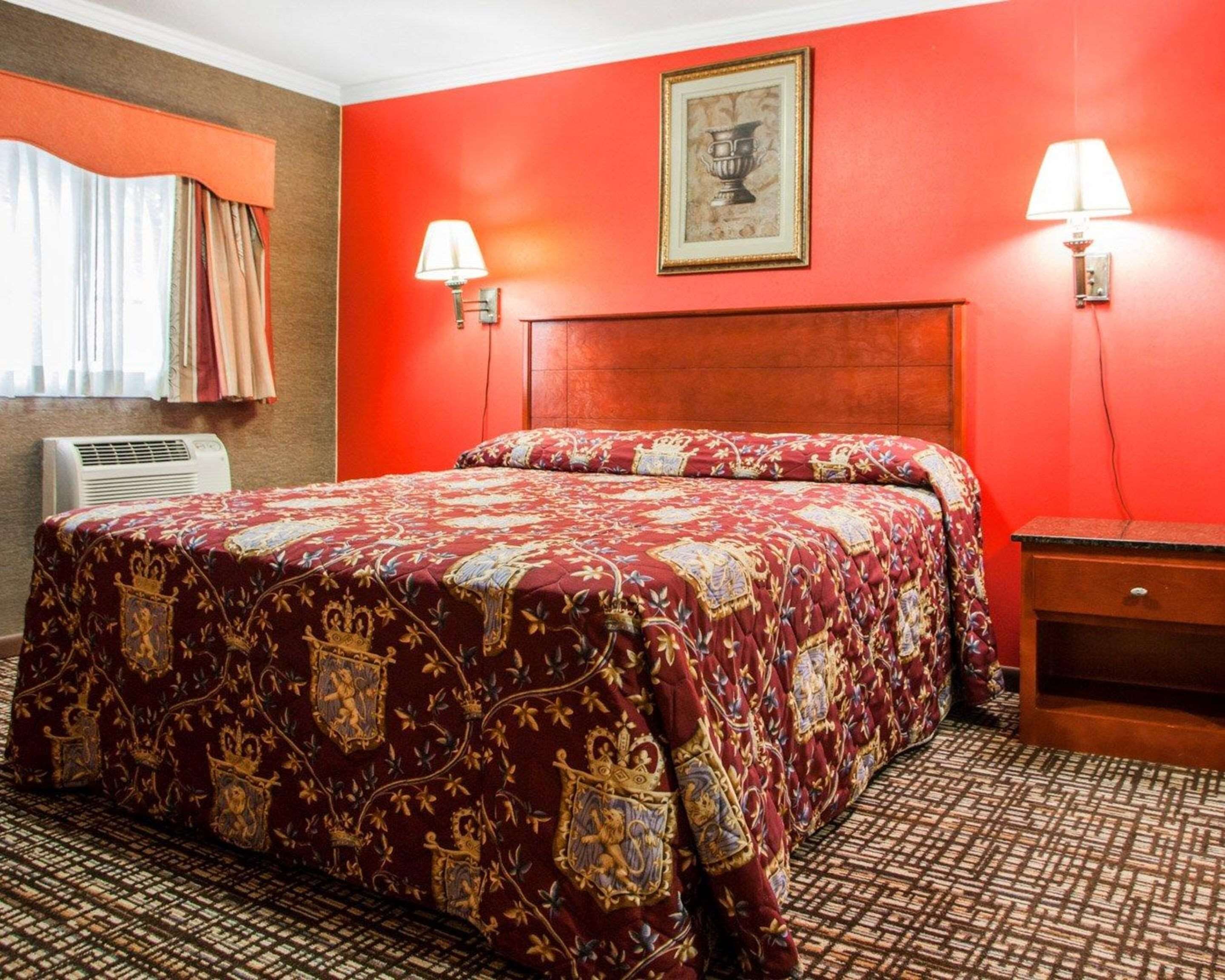 Photo - Rodeway Inn Paterson Great Falls Park Area