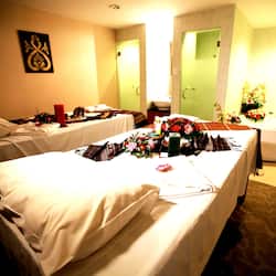 Trattamenti per il corpo, aromaterapia, massaggi “deep tissue”