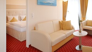 1 bedroom, hypo-allergenic bedding, minibar, in-room safe - Suiten Hotel Mare (Langeoog)