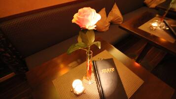 Massages aux pierres chaudes, massages sportifs