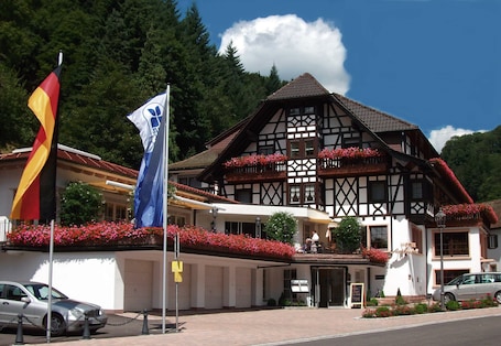 Terrace/patio. Flair Hotel Adlerbad