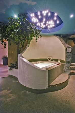 Indoor spa tub - Flair Hotel Adlerbad (Bad Peterstal-Griesbach)
