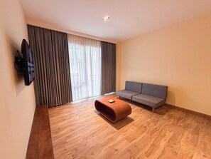 Living area - The Rivavi Legian (Legian)