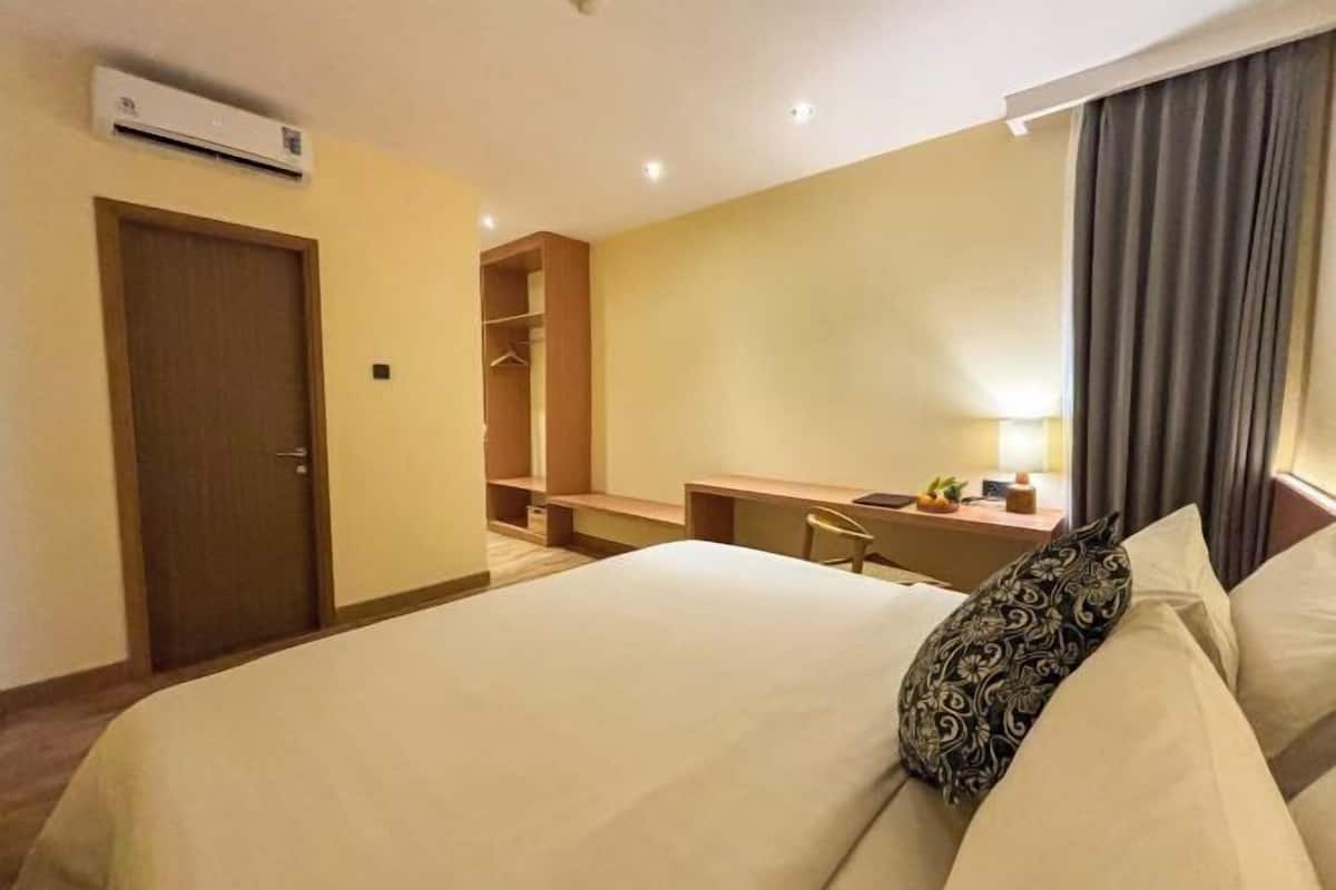 1 camera, biancheria da letto di alta qualità, minibar, una scrivania