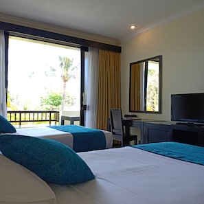 1 bedroom, in-room safe, desk, free WiFi