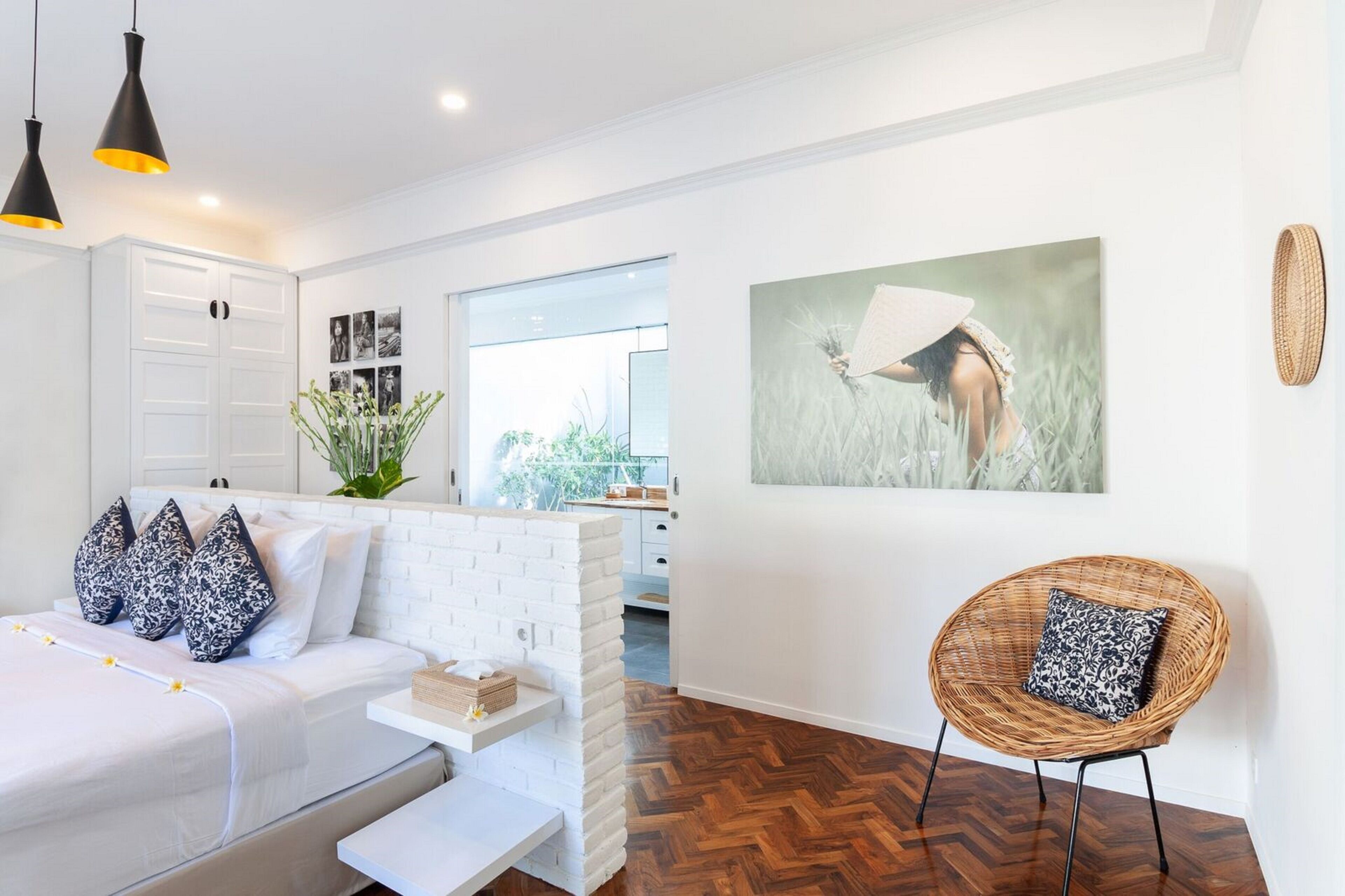 luxury villa, 1 bedroom, pool view | premium bedding, down duvets, pillow-top beds, minibar