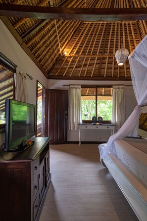 One bedroom Tropical Bungalow | Premium bedding, down duvets, pillow-top beds, minibar - Villa Coco (Seminyak)