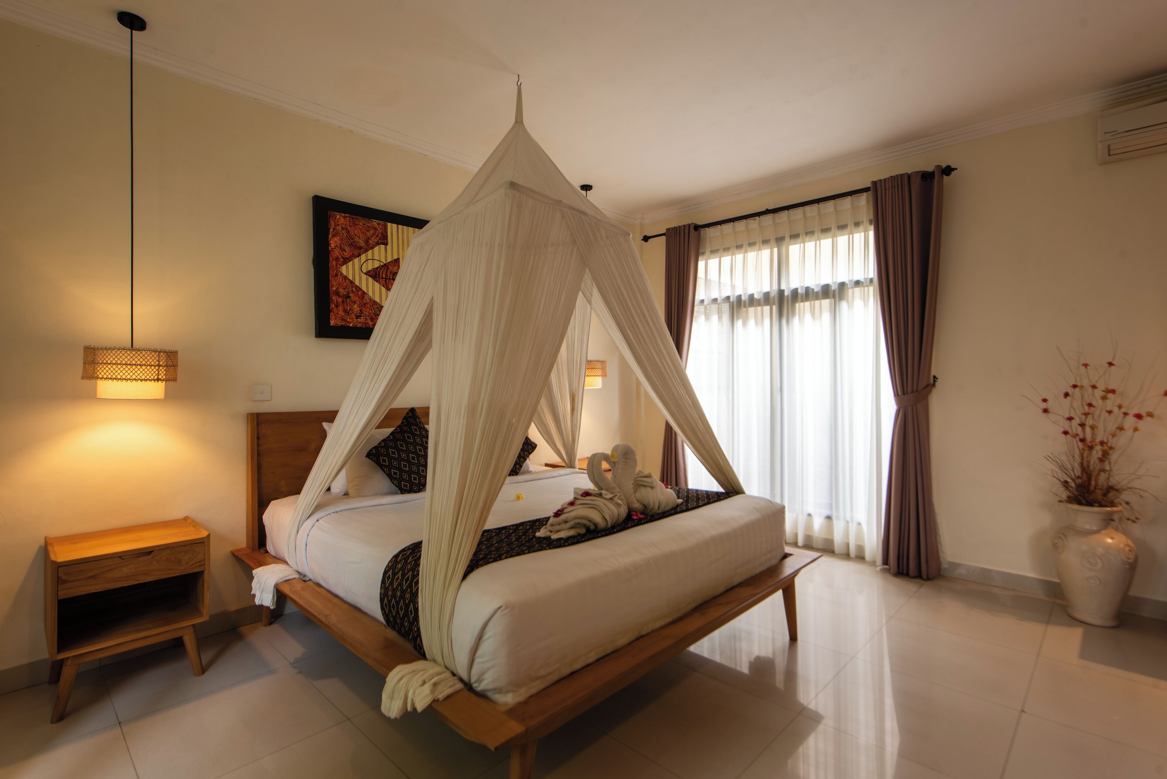 deluxe villa, garden view (deluxe garden villa) | 1 bedroom, minibar, in-room safe, desk