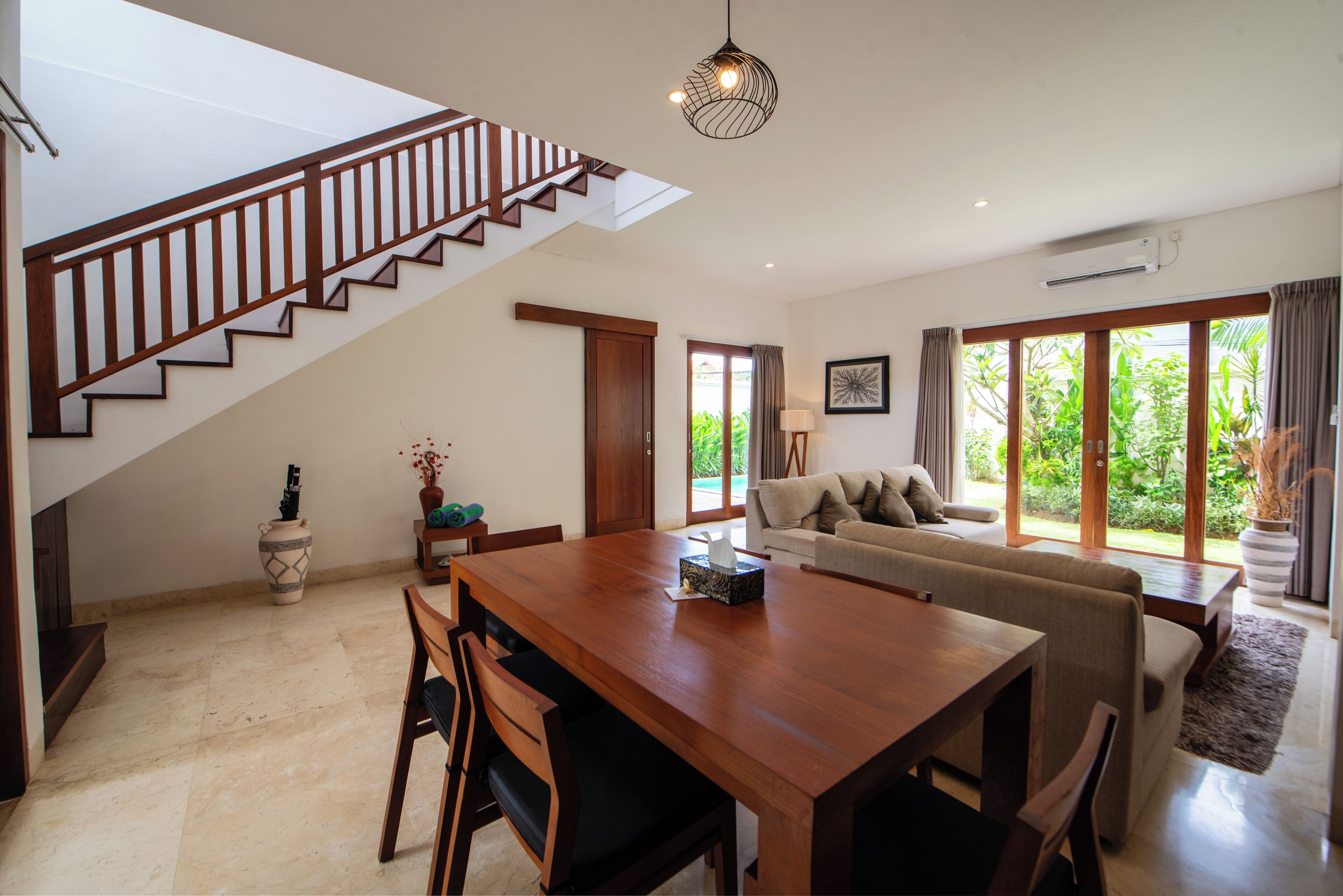 Villa, 3 habitaciones, piscina privada | Zona de estar | Una televisión
