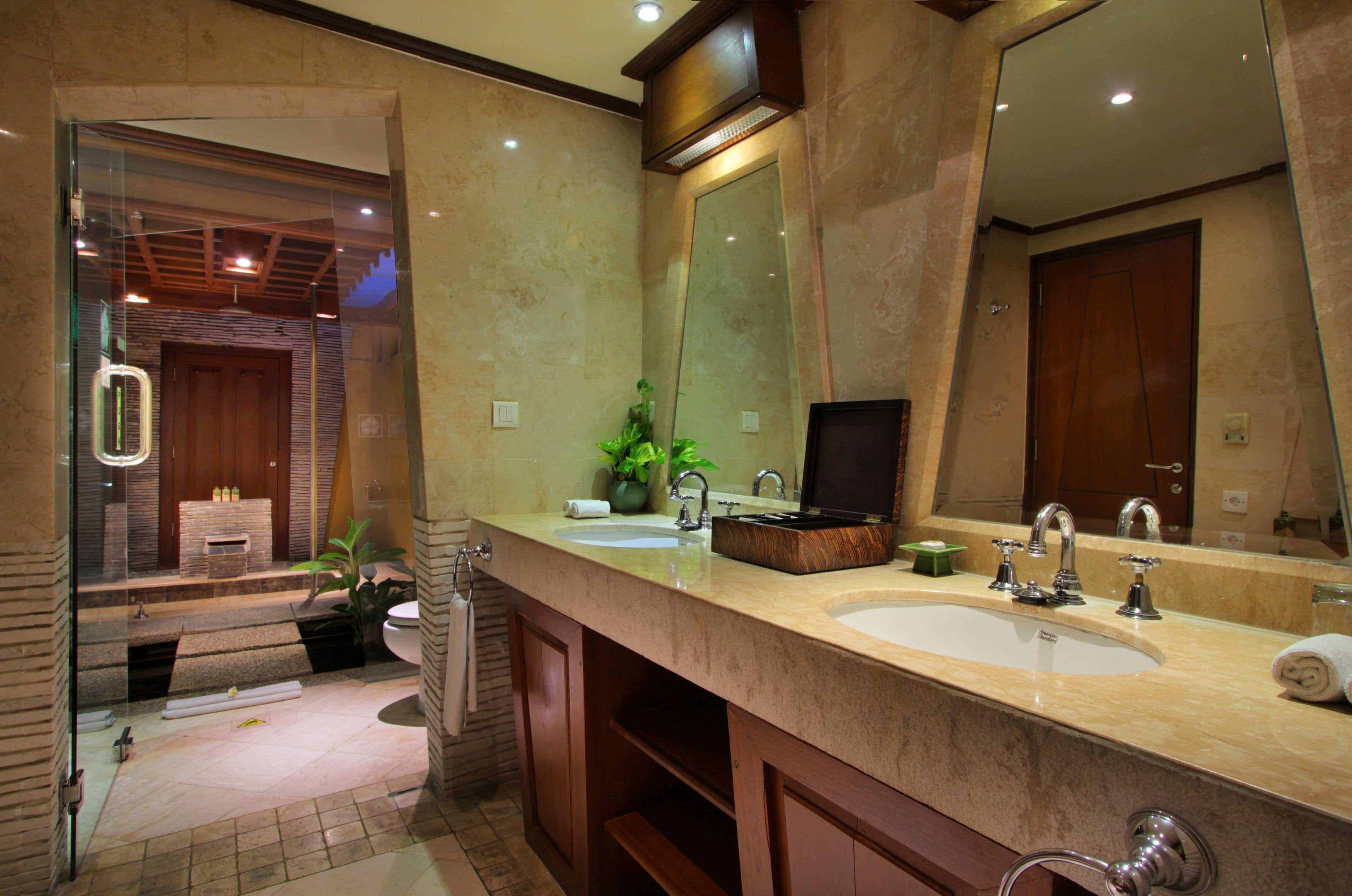 alam java villa | bathroom | shower, free toiletries, hair dryer, towels