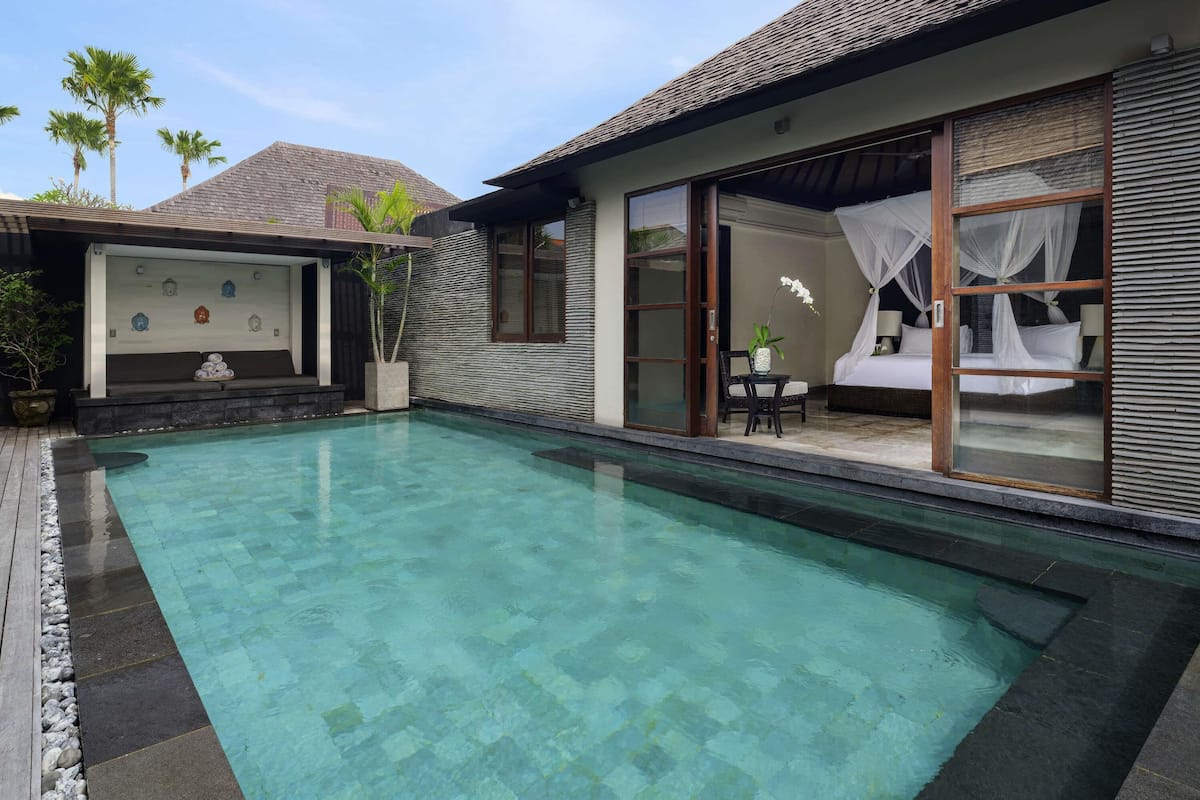 Villa Royal, 3 camere da letto | 1 camera, una scrivania, ferro/asse da stiro