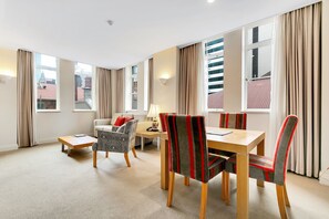 One Bedroom Superior Apartment | Living area