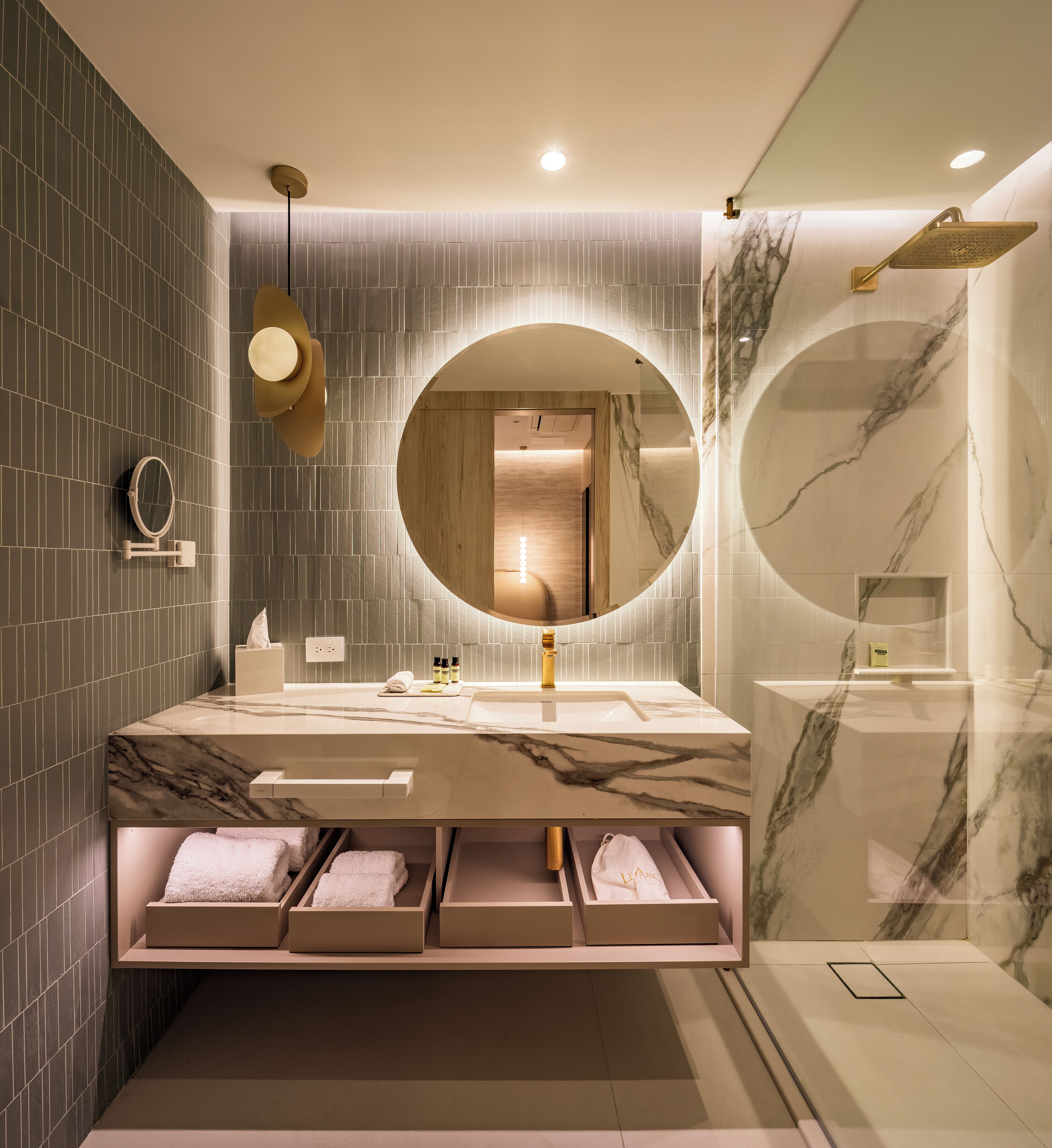 Photo - Le Parc Hotel, Beyond Stars