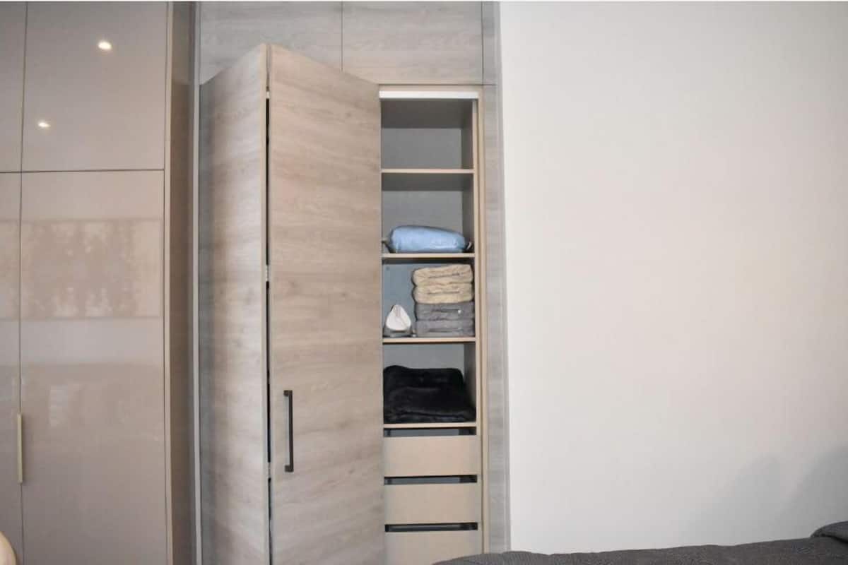 Appartamento Luxury, 1 camera da letto, servizio di pulizie disponibile, vista città | 1 camera, biancheria in cotone egiziano