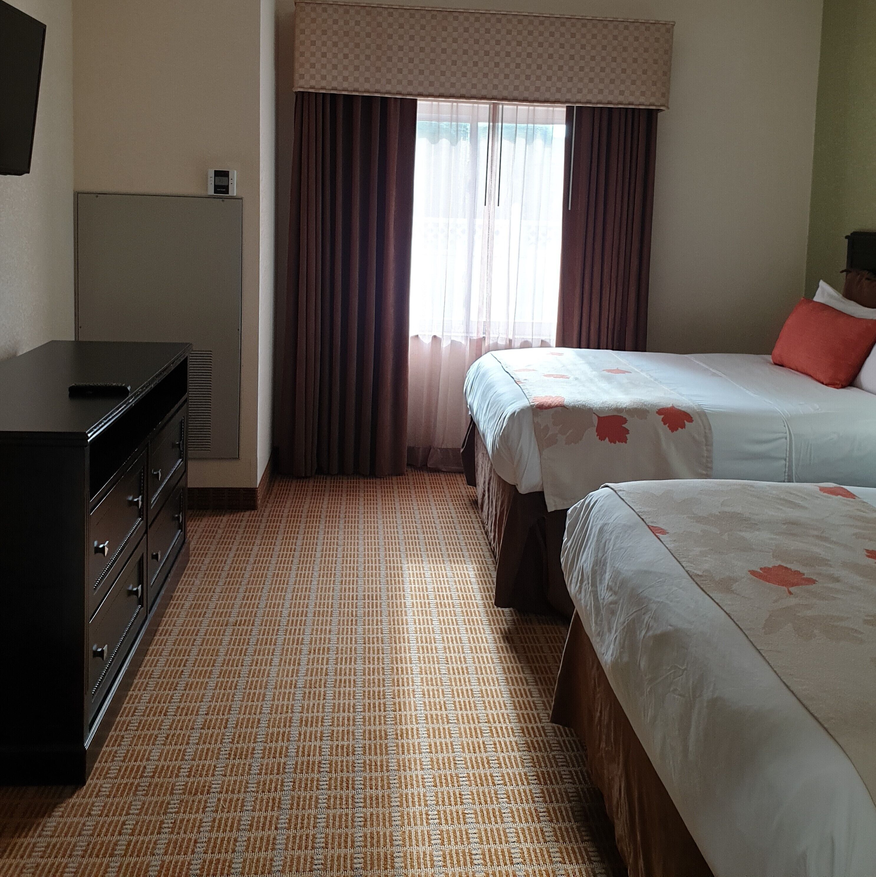 1 bedroom, premium bedding, in-room safe, desk