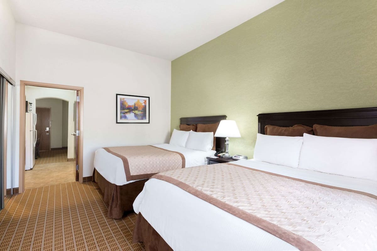 1 habitación y ropa de cama de alta calidad
